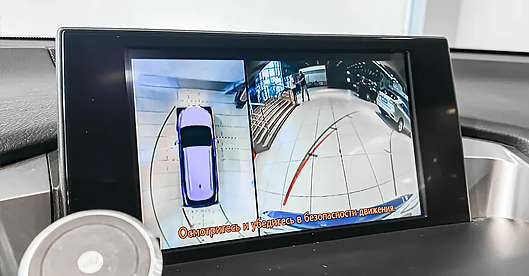 Камеры заднего и переднего вида на Lexus