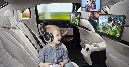 Мониторы для задних пассажиров на Toyota Camry