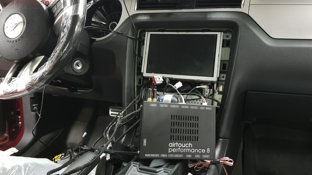 Мультимедийный навигационный блок AirTouch Performance Android 8 Ford Mustang GT установка