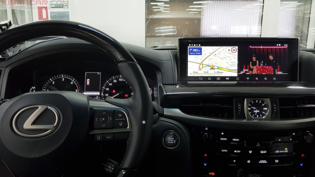 Lexus LX450 Мультимедийный навигационный блок AirTouch Performance Android 8 Два окна