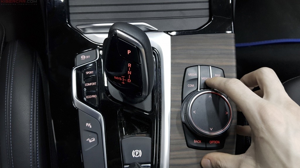 BMW X3 G01 мультимедийный навигационный блок AirTouch Performance Android 8 переключение меню