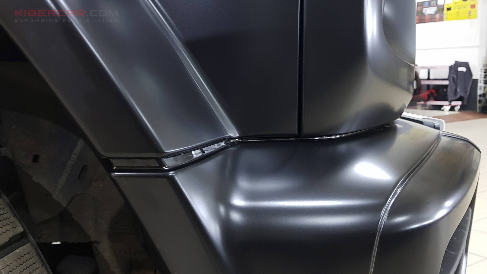 Полиуретановая пленка SunTek Matte на Mercedes-Benz G-Class