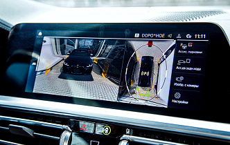 BMW 4 серии: оригинальная система кругового обзора с заменой центральной консоли