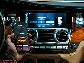 Rolls-Royce Ghost: подключение функции Apple CarPlay и Android Auto