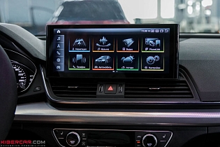 Audi Q5: замена штатного монитора на головное устройство с Android