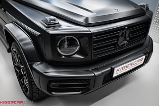 Mercedes-Benz G-Класс: оклейка матовым полиуретаном и тонировка фар