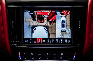 Maserati Levante: система кругового обзора Parklogix 360° 3D