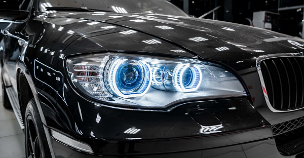 Установка Би LED-линз последнего поколения: улучшение света фар BMW X5