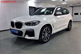 BMW X3 G01: омыватель камеры, бронирование фар, ковер багажника